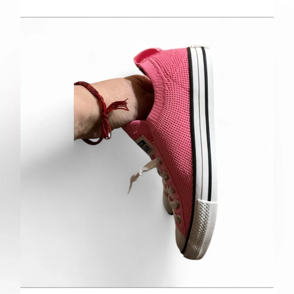 GIRLS CONVERSE ALL STAR SNEAKERS - Picture 9 of 11